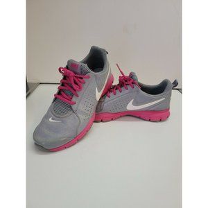 Women's Nike Training In Season TR Size 10 Grey/Pink